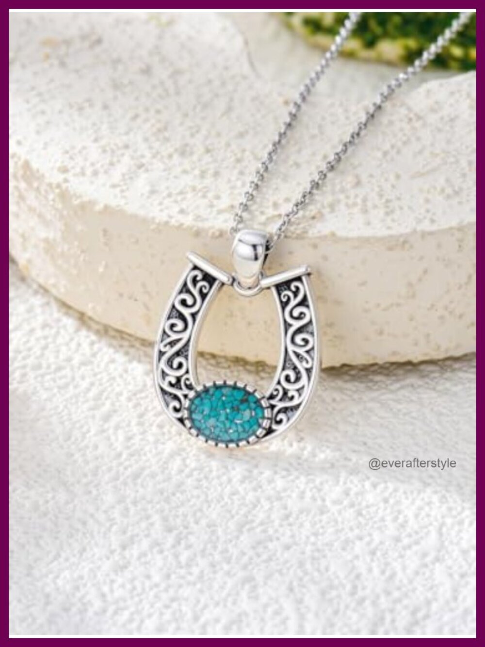 Turquoise Pendant Necklace Horseshoe Western Gold Plated Stainless Steel - Picture 4 of 6